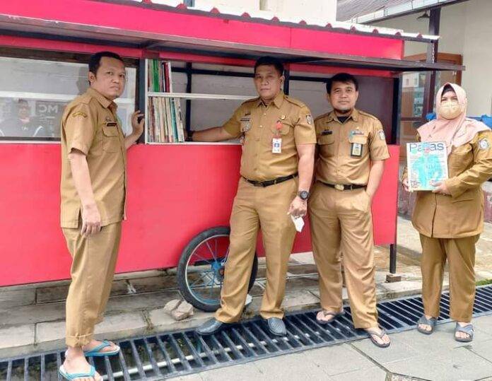 Contoh Box MPM Ternyata Jadi Daya Tarik Pengunjung Kantor Dinas Perpustakaan