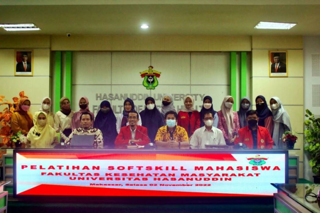 Pelatihan Softskill Mahasiswa Fkm Unhas