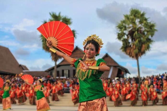 Mengenal Asal Usul Suku Makassar