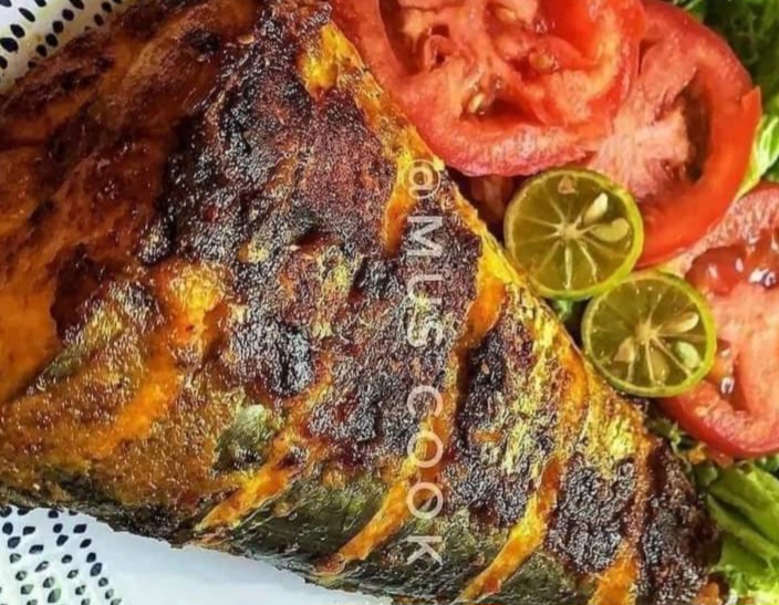 Resep Ikan Bakar Bumbu Kuning, Enak dengan Lalapan