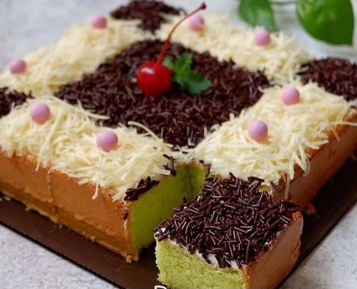 Resep Cake Potong Pandan, Teksturnya Cantik dan Enak