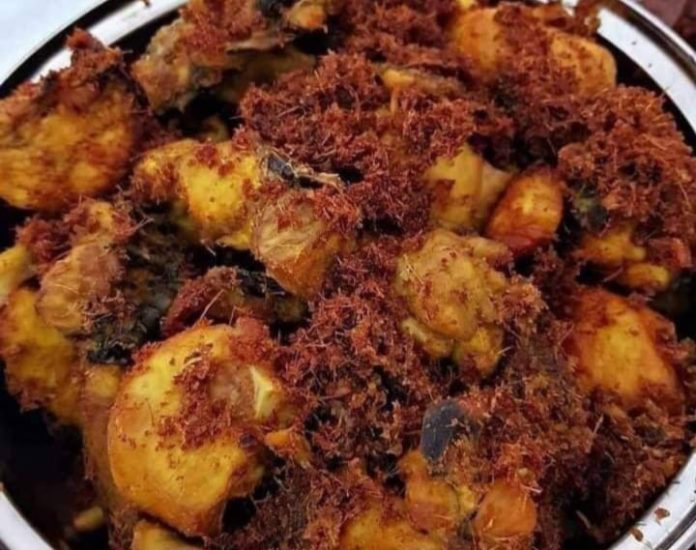 Resep Ayam Goreng Lengkuas ala Chef Renatta Moeloek