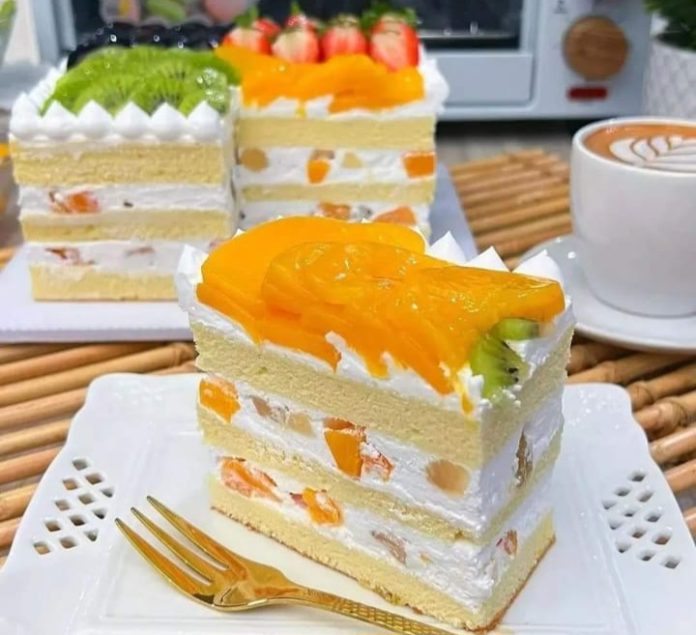 Resep Chantilly Fruit Cake, Cocok untuk Sajian Lebaran