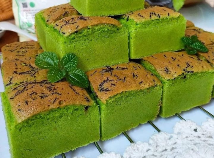 Resep Bolu Pandan Santan Meises, Enak dan Empuk