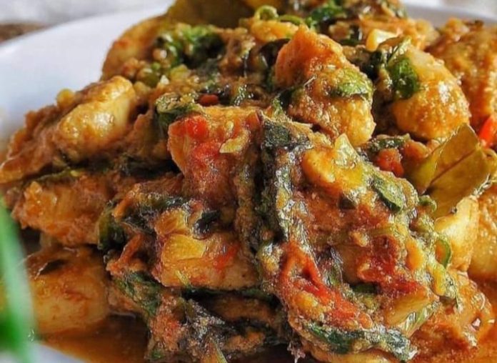 Resep Ayam Woku Kemangi, Bikin Ketagihan