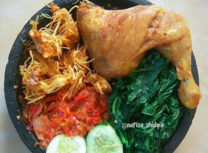 Resep Fermentasi Mandai, Enak dengan Ayam Goreng