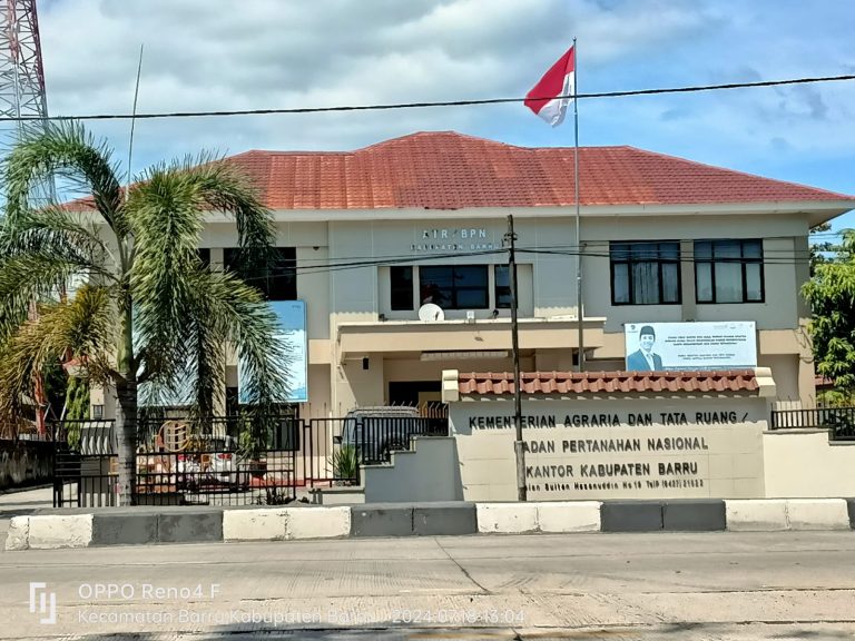 Delapan Tahun Lebih: Sertifikat Tanah Tak Kunjung Terbit di BPN Barru