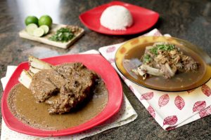 Makan Malam dengan Iga Bakar khas Konro Karebosi