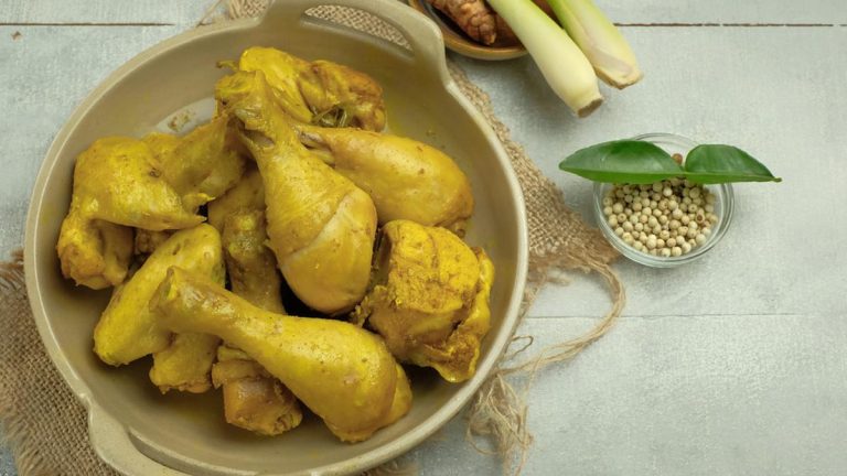 Resep Ayam Ungkep, untuk Stok Bila Malas Memasak