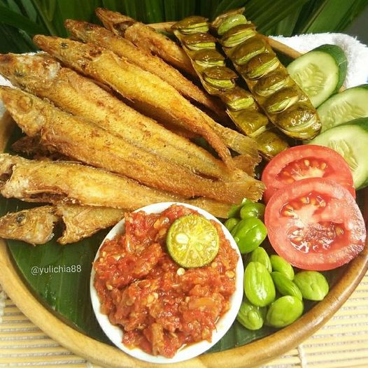 Resep Ikan Berujung Goreng Kunyit