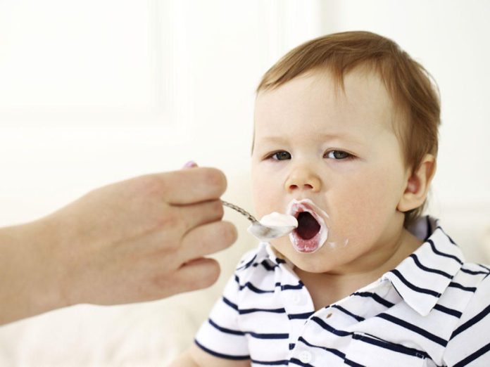 Ketahui Usia yang Tepat Anak Diberikan Yogurt, Ini Manfaatnya