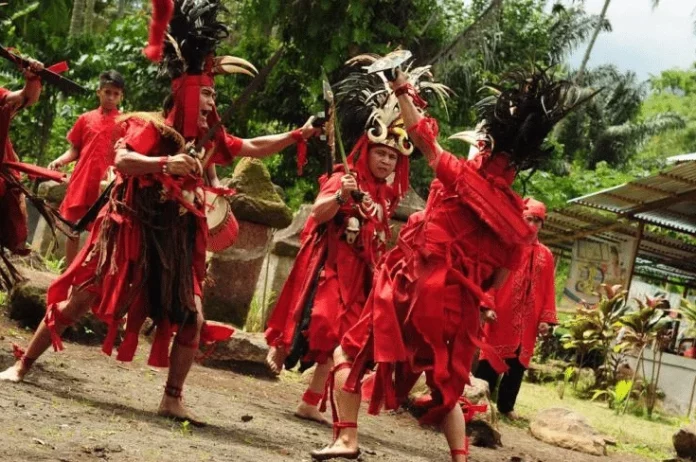 Tarian tradisional Maluku