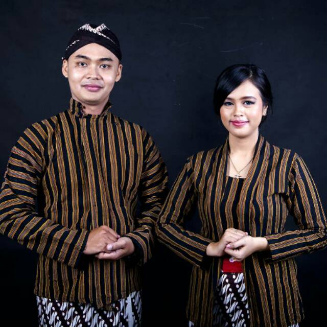 Pakaian Adat Yogyakarta