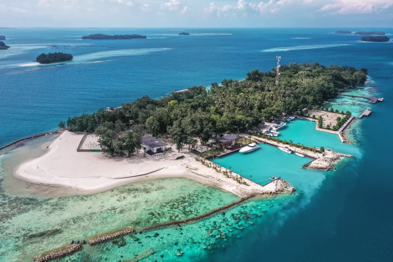 Sejarah Dan Keunikan Kepulauan Seribu (Thousand Islands)