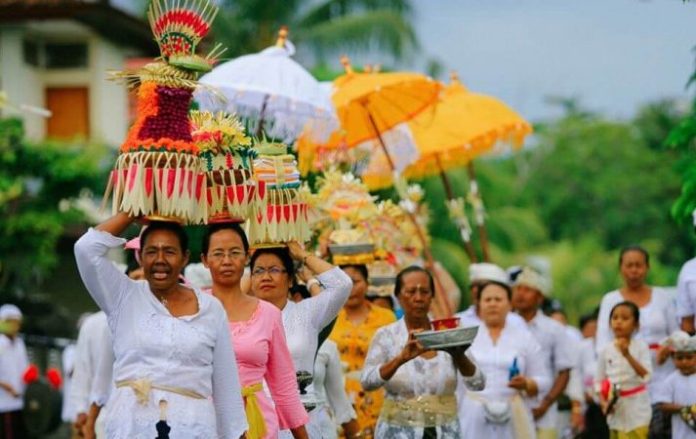 Upacara Adat Bali yang Harus Kamu Ketahui