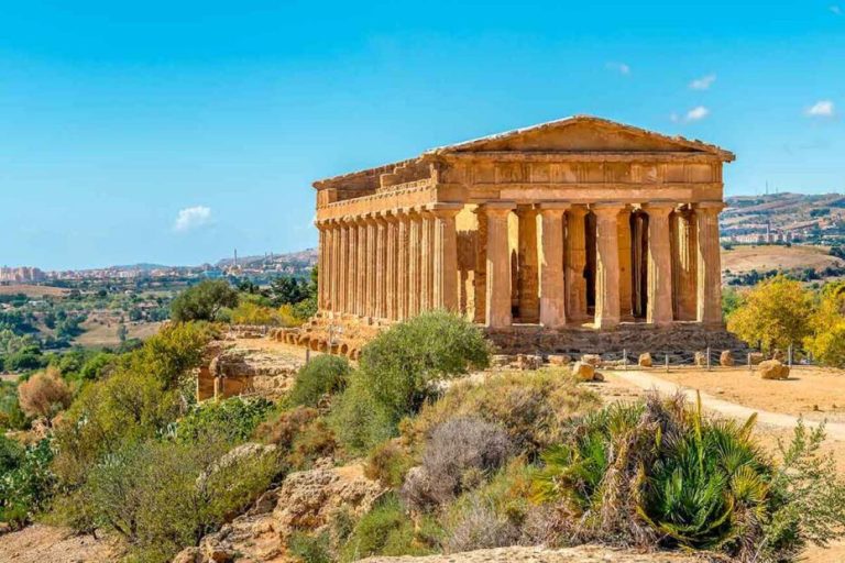 Sejarah Dan Keunikan Lembah Kuil (Valle dei Templi), Agrigento