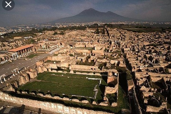 Sejarah Dan Keunikan Pompeii, Napoli