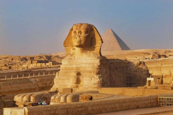 Sphinx Agung Giza