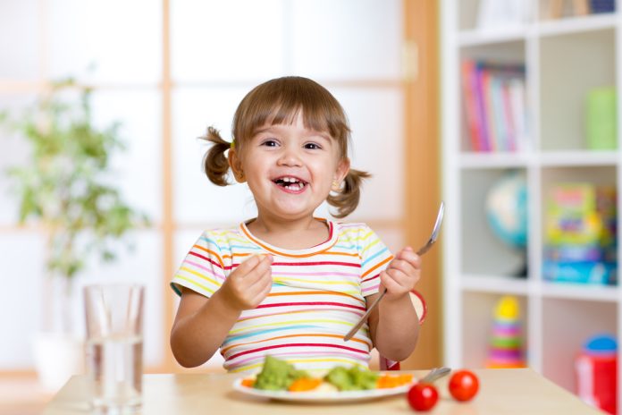 6 Makanan Ini Bikin Otak Anak Lebih Cerdas