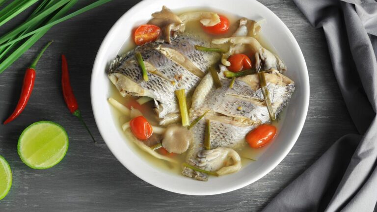 Resep Sup Ikan Gurame Kuah Bening, Segar dan Bergizi