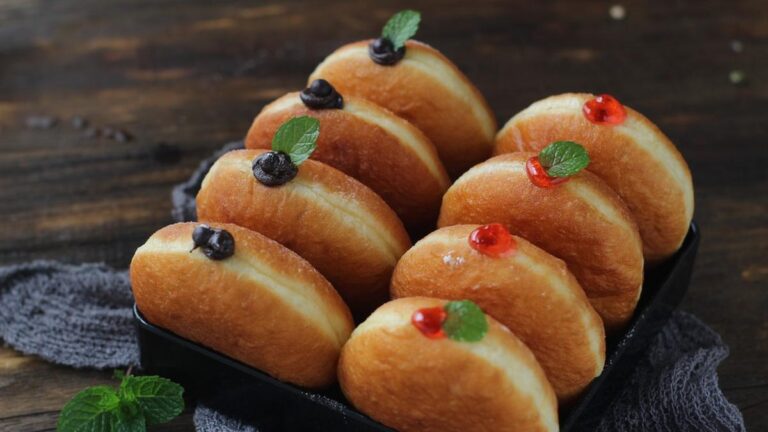 Resep Bomboloni, Donat asal Italia yang Lembut dan Empuk