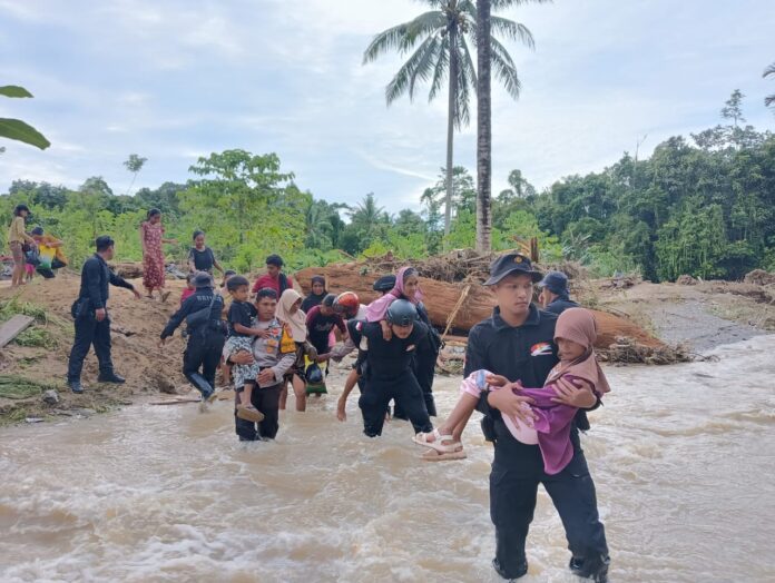 Banjir dan Longsor Terjang Tolitoli